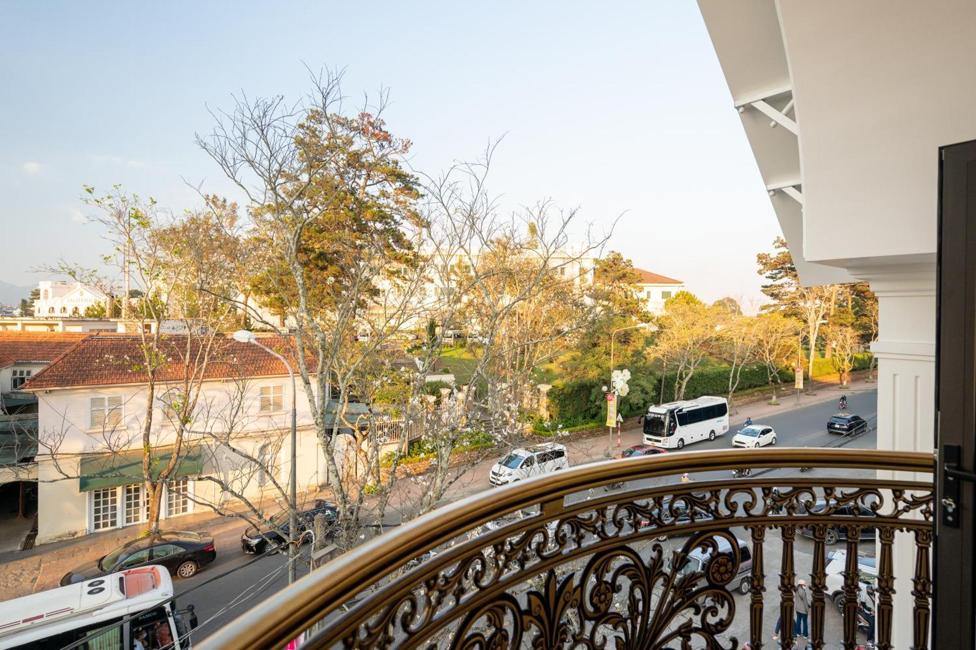 La Fleur Premium Central Apartment Hotel Dalat Ruang foto